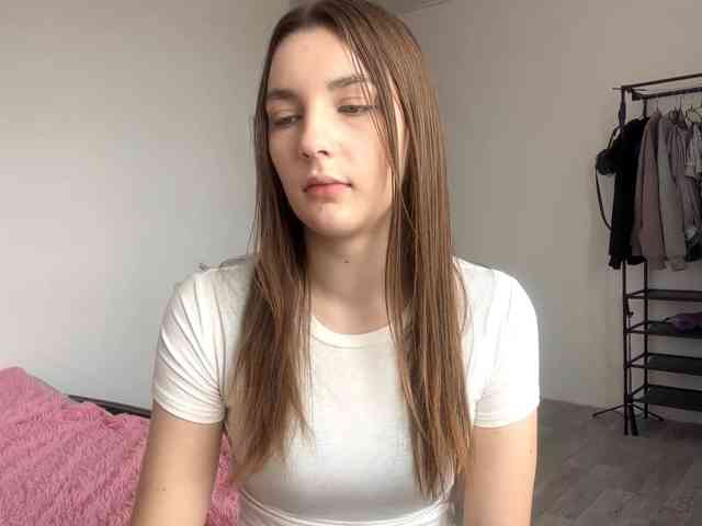 EveliaShimaoka webcam