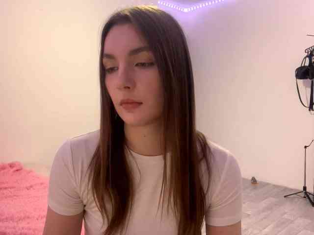 EveliaShimaoka webcam