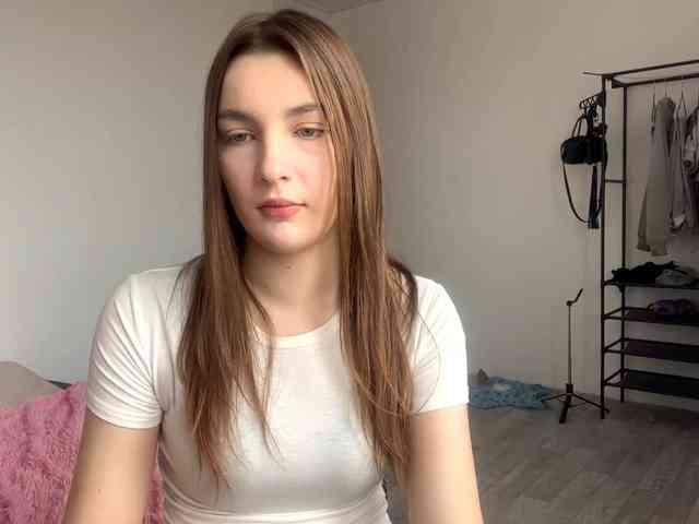 EveliaShimaoka webcam