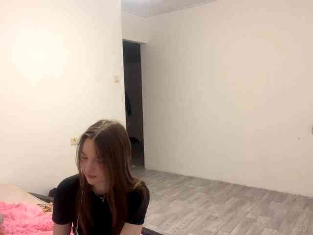EveliaShimaoka webcam