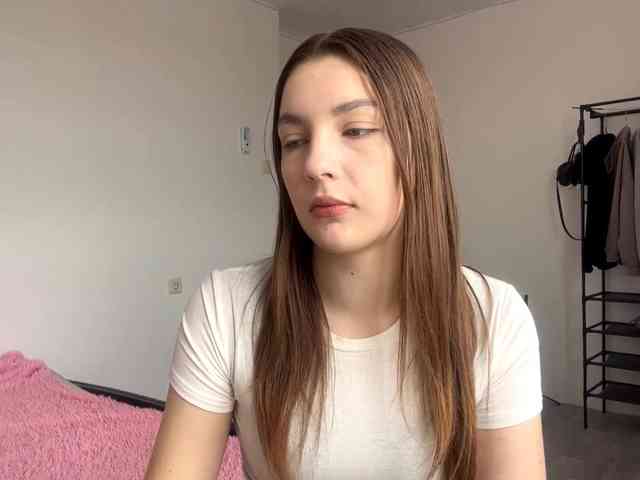 EveliaShimaoka webcam