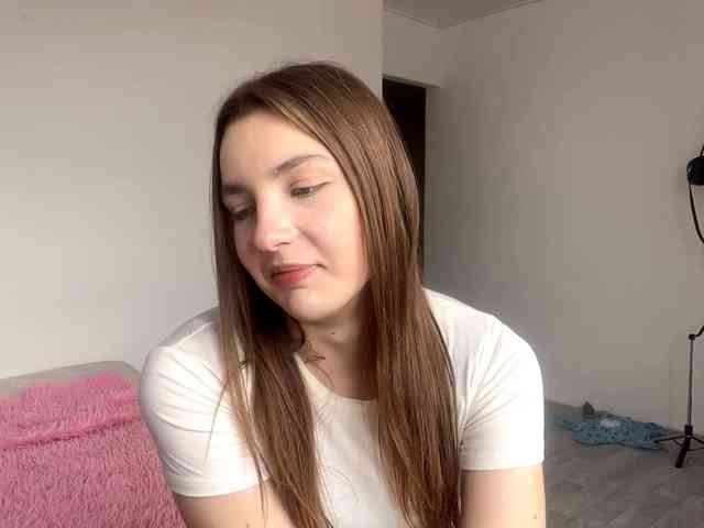 EveliaShimaoka webcam