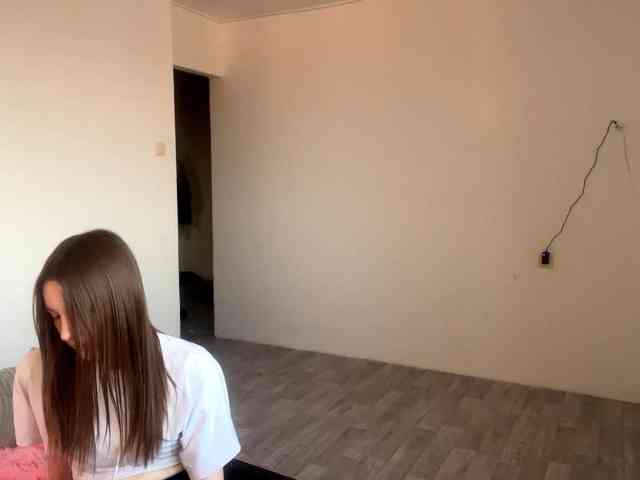 EveliaShimaoka webcam