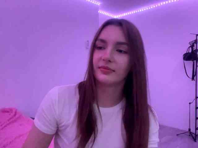 EveliaShimaoka webcam