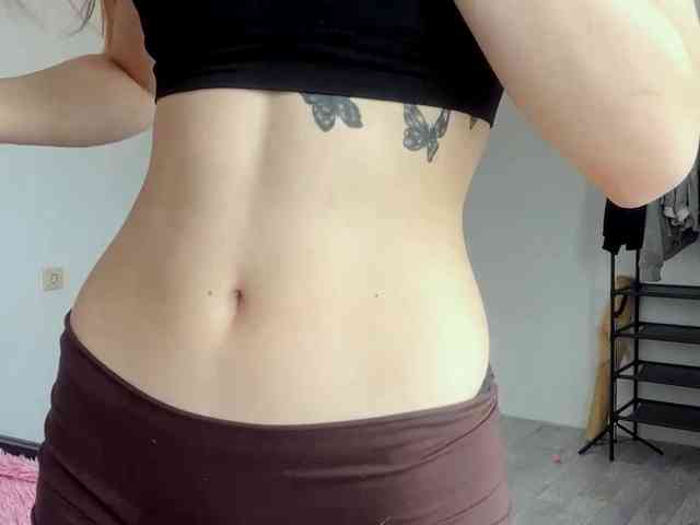 EveliaShimaoka webcam