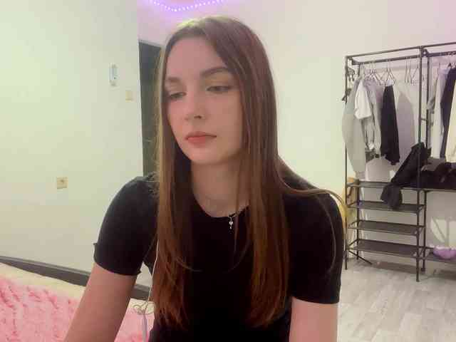 EveliaShimaoka webcam