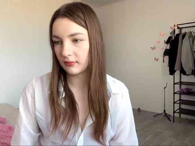 EveliaShimaoka webcam