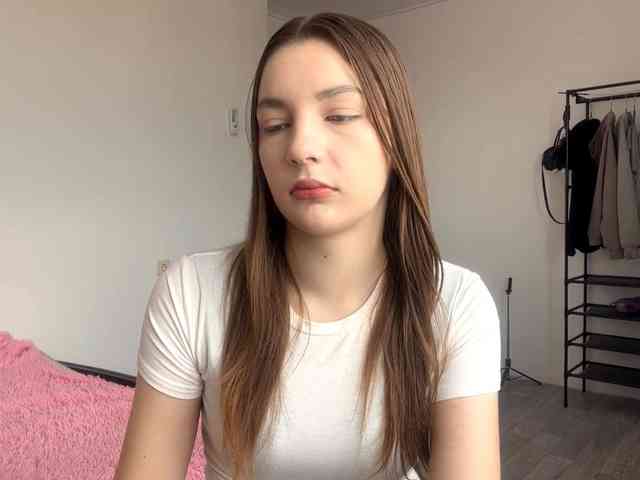 EveliaShimaoka webcam