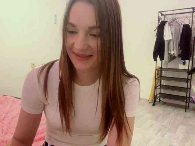 EveliaShimaoka webcam