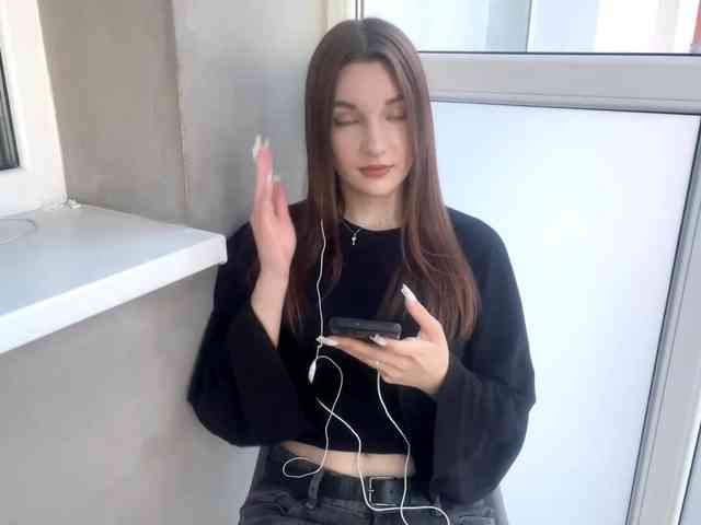 EveliaShimaoka webcam