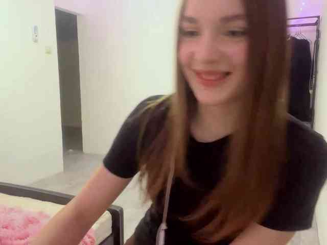 EveliaShimaoka webcam