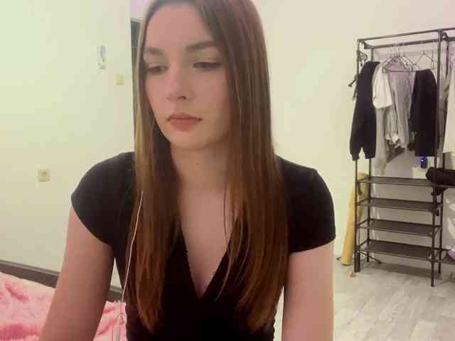 EveliaShimaoka webcam