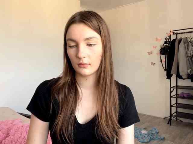 EveliaShimaoka webcam