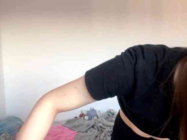 EveliaShimaoka webcam