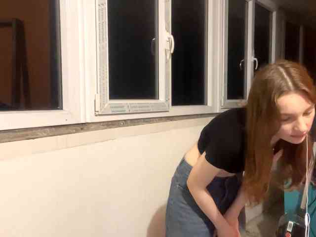 EveliaShimaoka webcam