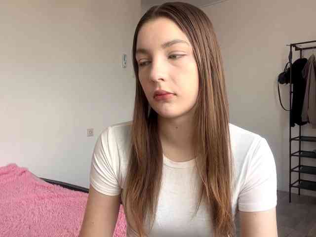 EveliaShimaoka webcam