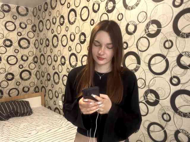 EveliaShimaoka webcam