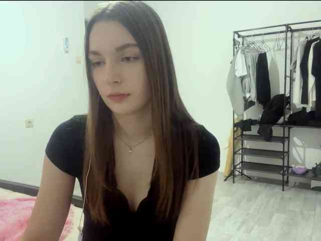 EveliaShimaoka webcam