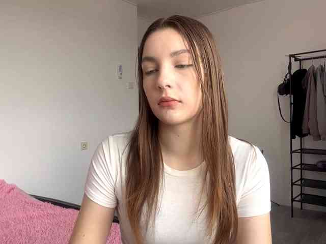 EveliaShimaoka webcam