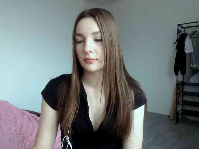 EveliaShimaoka webcam