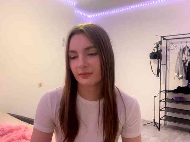 EveliaShimaoka webcam