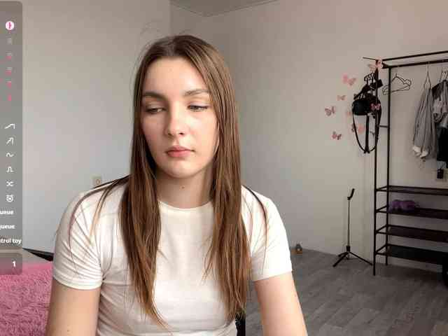 Модель: EveliaShimaoka