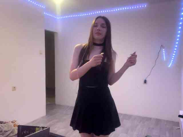 EveliaShimaoka webcam