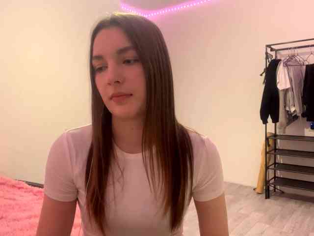 EveliaShimaoka webcam