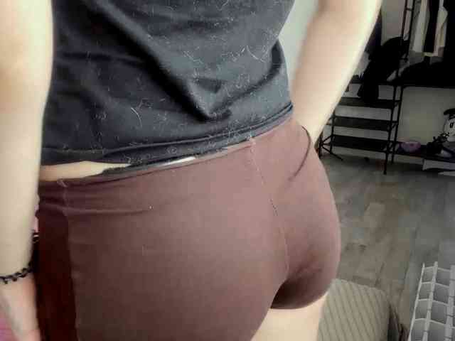 EveliaShimaoka webcam
