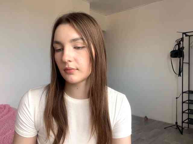 EveliaShimaoka webcam