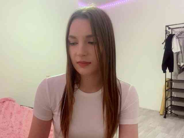 EveliaShimaoka webcam