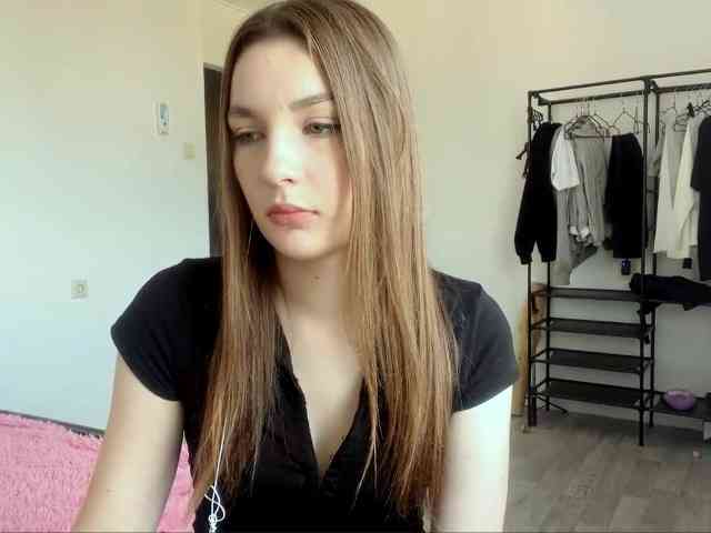 EveliaShimaoka webcam