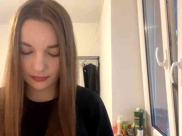 EveliaShimaoka EveliaShimaoka