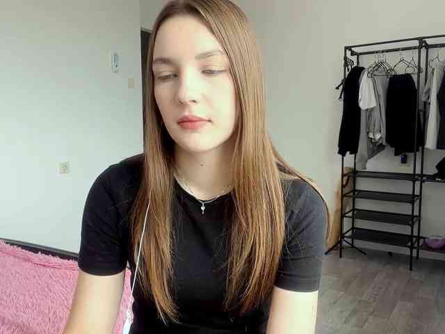 EveliaShimaoka webcam