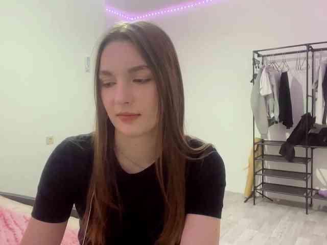 EveliaShimaoka webcam