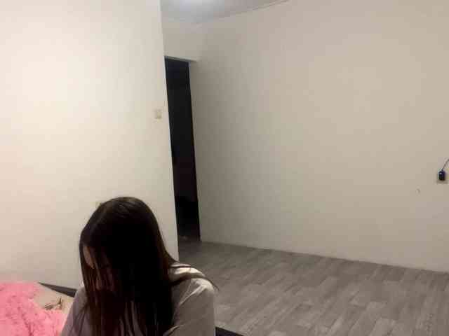 EveliaShimaoka webcam