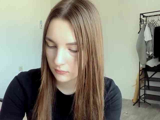 EveliaShimaoka webcam
