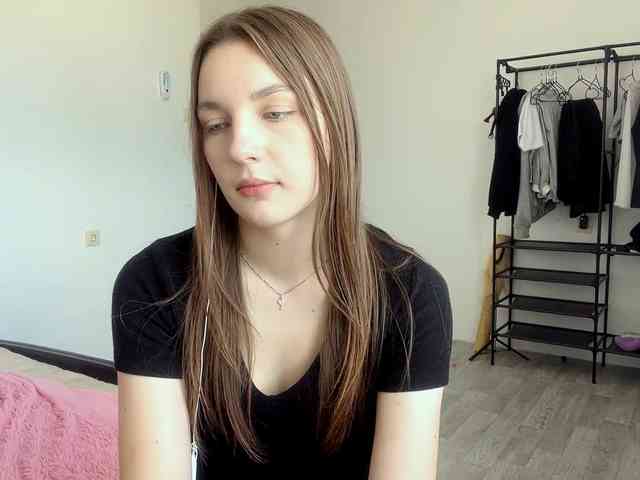 EveliaShimaoka webcam