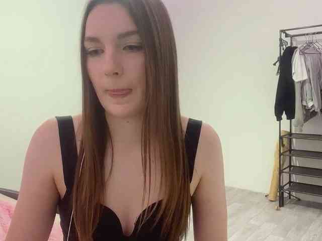 EveliaShimaoka webcam