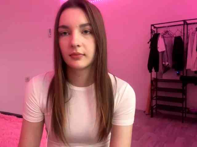 EveliaShimaoka webcam