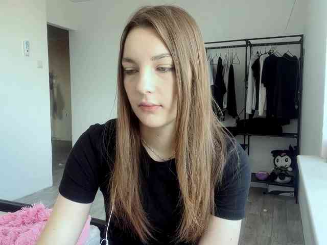 EveliaShimaoka webcam