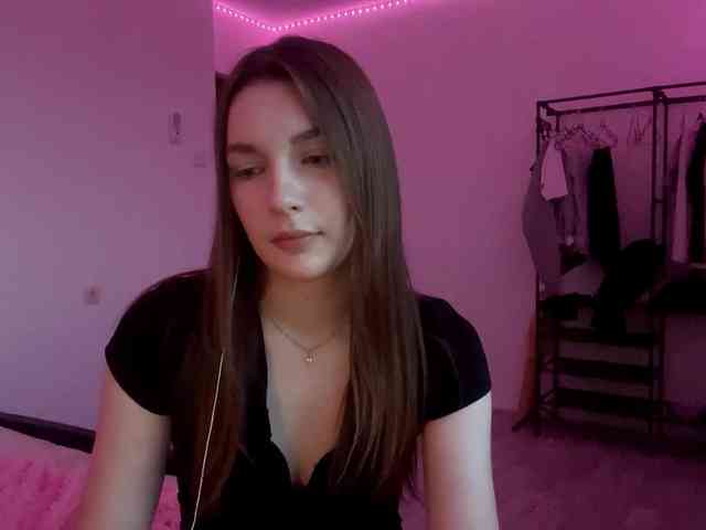 EveliaShimaoka webcam