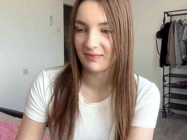EveliaShimaoka webcam