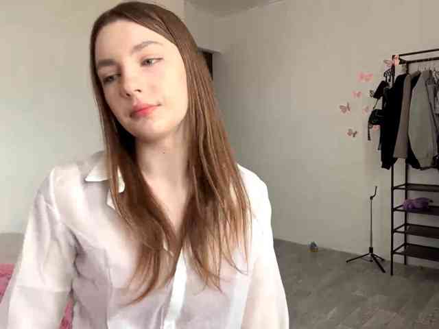 EveliaShimaoka webcam