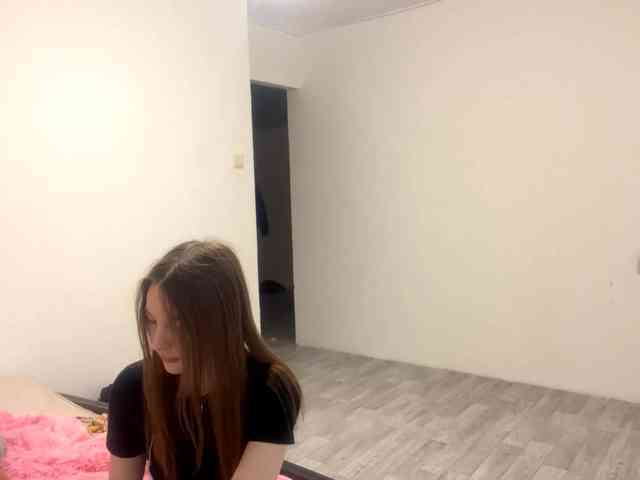 EveliaShimaoka webcam
