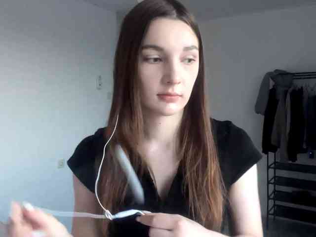 EveliaShimaoka webcam