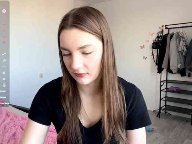 EveliaShimaoka webcam