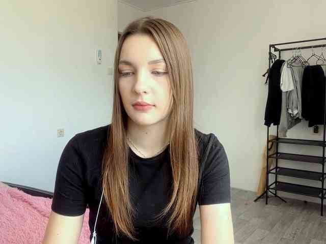 EveliaShimaoka webcam