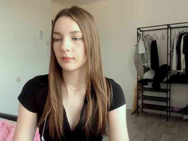 EveliaShimaoka webcam