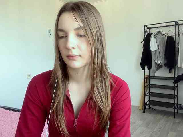 EveliaShimaoka webcam